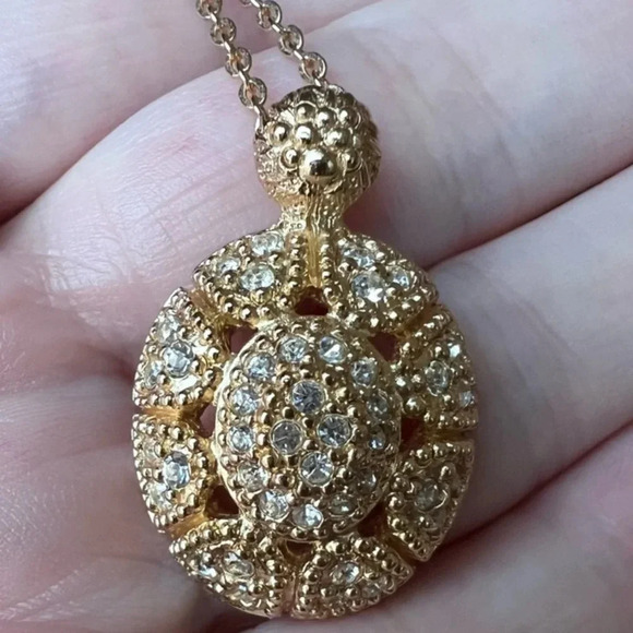 Vintage Dior Gold Crystal Pendant Necklace – Signed, Rare Sparkle - Picture 5 of 5